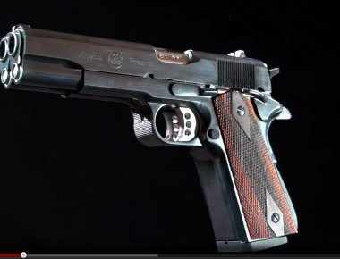 AF2011-A1: Το επαναστατικό πιστόλι με τις δύο κάννες (φωτό, βίντεο)